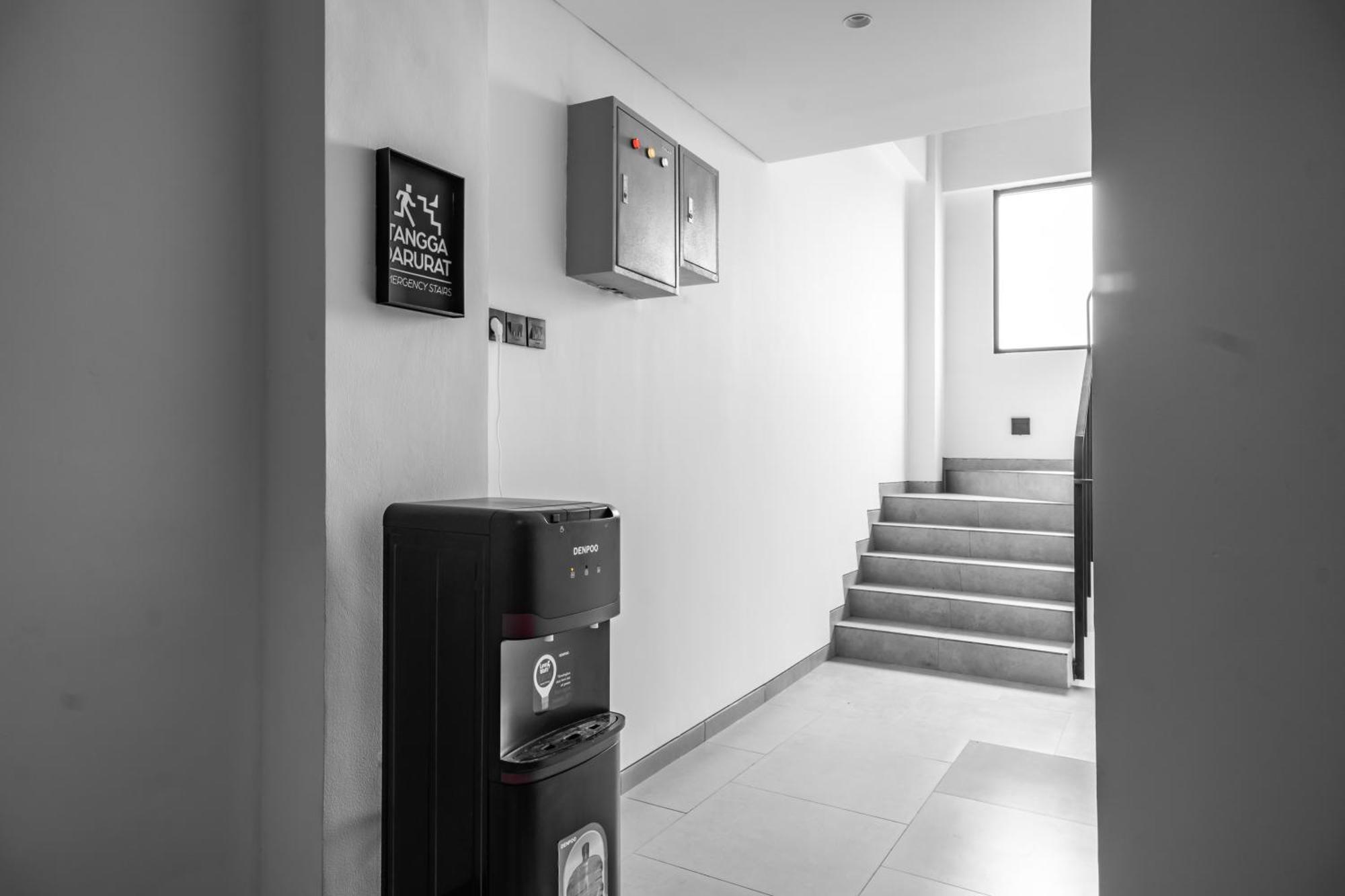 Assa Hotel 세마랑 외부 사진